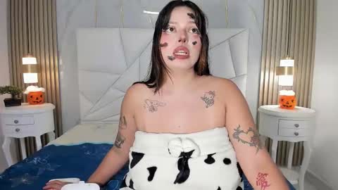 Lizzie Big Boobs online show from October 30, 8:42 pm