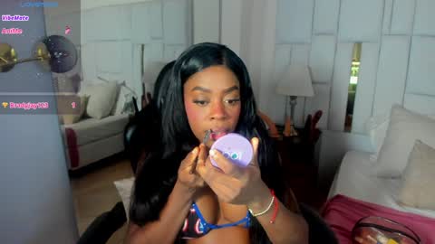 Snapshot of lizzy_joss chatting on January 18, 6:03 am Lizzy Joss online show from January 18, 6:03 am