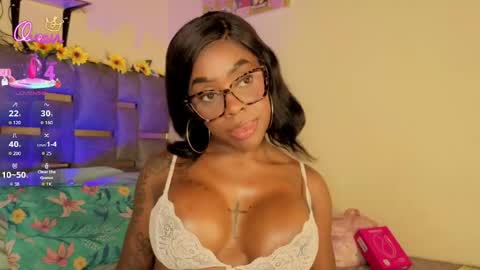 Snapshot of lizzy_shadow chatting on April 23, 10:58 am lizzy_shadow online show from April 23, 10:58 am