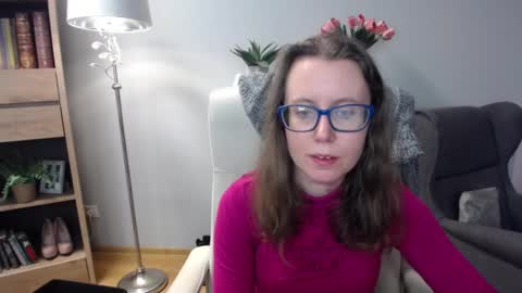 Lizzy online show from February 25, 5:28 am