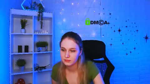 Snapshot of lizzy_sweety_purrr chatting on June 9, 11:11 am lizzy_sweety_purrr online show from June 9, 11:11 am