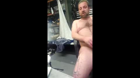 Snapshot of lizzyice8 chatting on December 17, 7:25 am lizzyice8 online show from December 17, 7:25 am