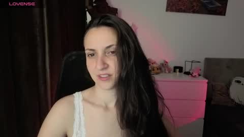 Lizzy Palmer online show from May 2, 2:49 am