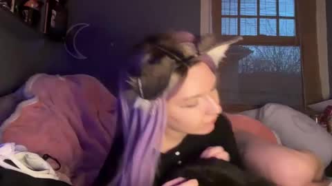 Snapshot of lizzyylovesick chatting on February 7, 5:07 pm lizzybunny online show from February 7, 5:07 pm