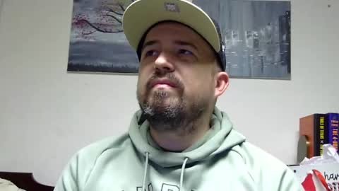 Snapshot of lj345689 chatting on December 24, 1:16 am lj345689 online show from December 24, 1:16 am