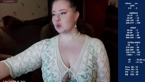 Lia online show from March 3, 5:52 pm