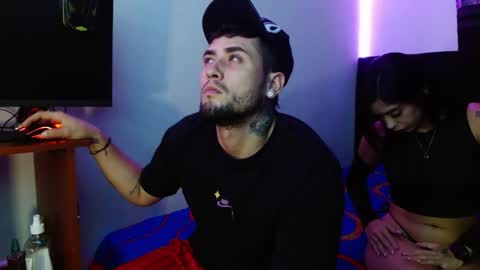 lliamm 2 online show from January 17, 6:18 am