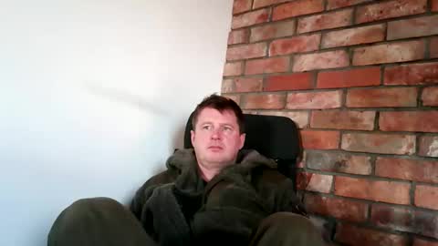 lllukasssxxx online show from March 8, 3:38 pm