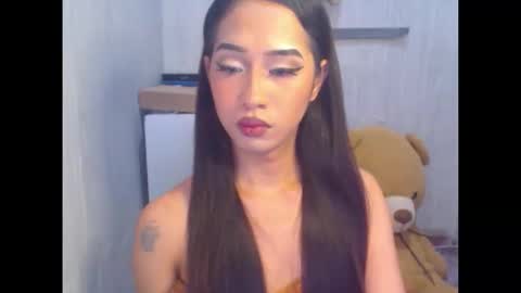 Snapshot of lloydsuck chatting on September 27, 3:06 pm Lloyd online show from September 27, 3:06 pm