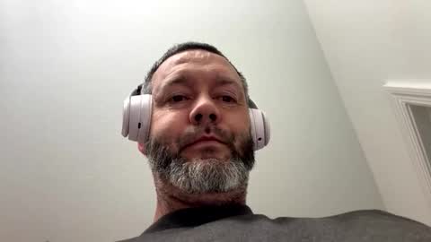 lngd_5 online show from December 18, 2:28 am