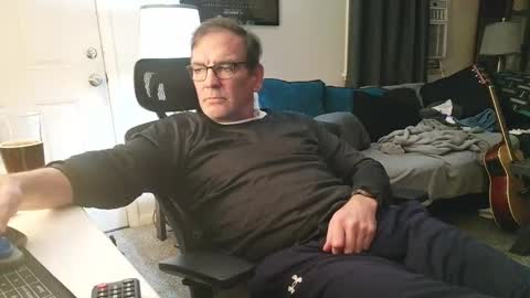 LongDick Daddy online show from November 12, 1:28 am