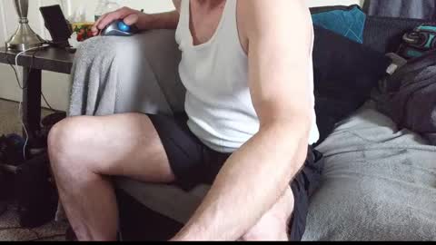 LongDick Daddy online show from May 3, 10:05 pm