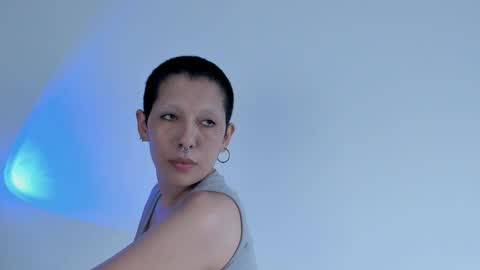 Snapshot of lnxmst chatting on October 28, 8:00 pm Lynx Mist online show from October 28, 8:00 pm