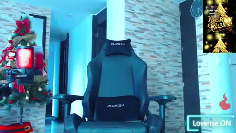 Snapshot of lobito_xxxl chatting on December 17, 10:38 pm lobito_xxxl online show from December 17, 10:38 pm