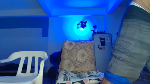 edwin online show from February 2, 8:57 am