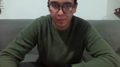 Snapshot of lobomx19 chatting on July 9, 2:04 am Lobo online show from July 9, 2:04 am