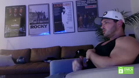 lockdownlove online show from November 20, 4:34 am