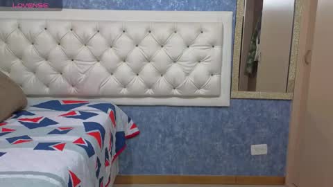 logan madoox online show from September 8, 7:13 pm