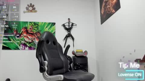 LOGAN WHITTERS online show from January 7, 12:13 am