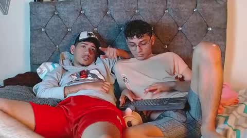 logan_willyams_ online show from October 7, 11:24 pm