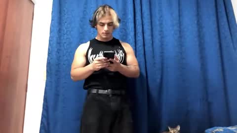 Logan online show from December 24, 4:22 am