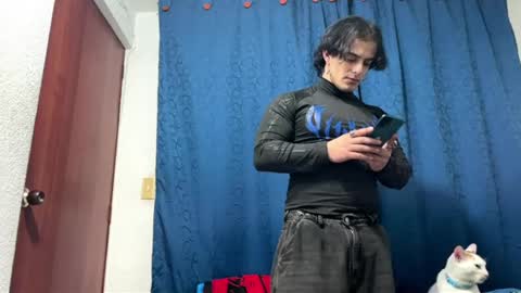 Logan online show from September 28, 4:40 am