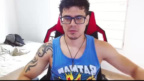 Loganandrwz online show from February 1, 5:22 pm