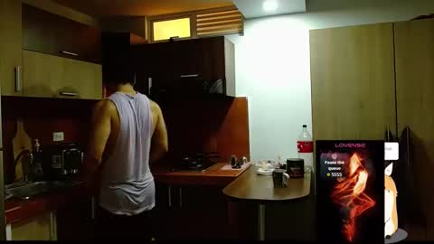 Loganandrwz online show from April 21, 12:33 pm