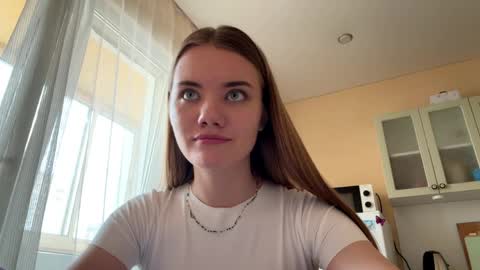 logancadarette online show from April 1, 12:06 pm