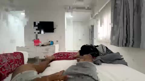 logandaimond online show from April 23, 9:28 pm