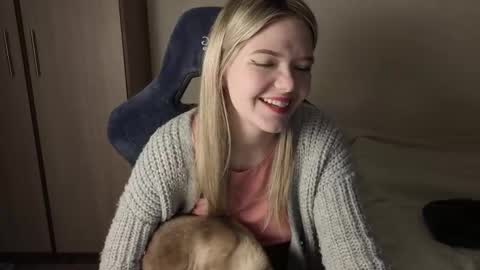 Logan and Katana online show from February 6, 1:36 pm