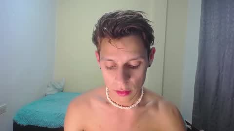 Snapshot of loganevans8 chatting on January 5, 8:54 am Logan online show from January 5, 8:54 am