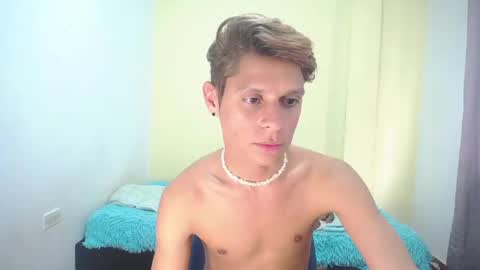 Snapshot of loganevans8 chatting on January 24, 4:06 pm Logan online show from January 24, 4:06 pm