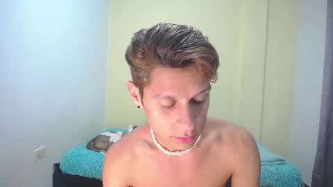 Snapshot of loganevans8 chatting on January 31, 12:29 pm Logan online show from January 31, 12:29 pm