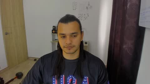 Snapshot of loganhot22 chatting on December 10, 5:22 pm Logan online show from December 10, 5:22 pm