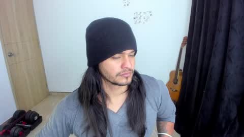 Snapshot of loganhot22 chatting on April 24, 9:12 am Logan online show from April 24, 9:12 am