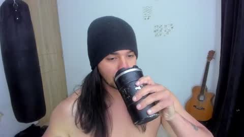 Snapshot of loganhot22 chatting on July 20, 10:39 am Logan online show from July 20, 10:39 am