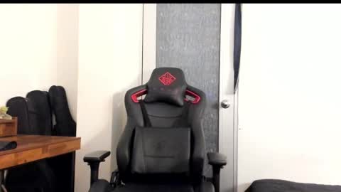 Logan online show from September 15, 7:19 am