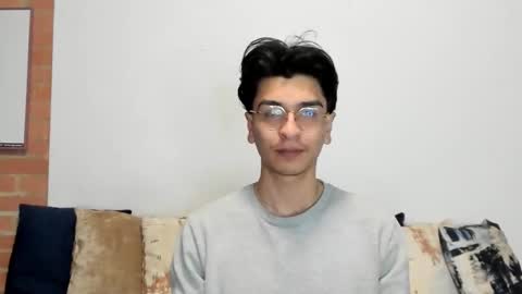 Logan online show from February 5, 8:08 am