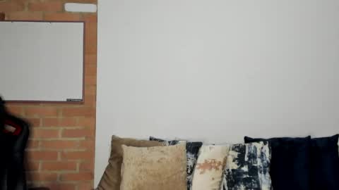 Logan online show from April 21, 2:26 am