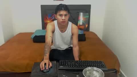 logannthh online show from October 23, 9:52 am