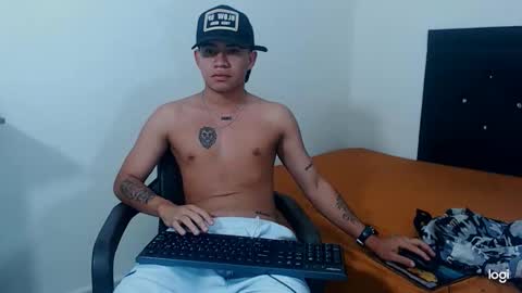 logannthh online show from February 13, 7:37 am