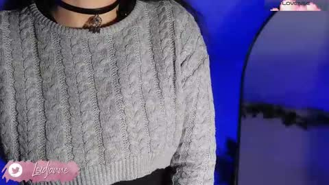 Snapshot of loidjanne chatting on November 24, 11:15 pm Janne Miller 9pm to 3am GMT-5 online show from November 24, 11:15 pm