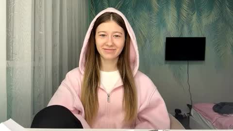 Kate online show from March 22, 1:14 pm