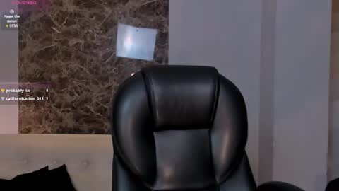Snapshot of loiseharper chatting on June 11, 12:32 am Loise online show from June 11, 12:32 am