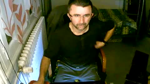 lokoum39 online show from December 6, 6:28 pm