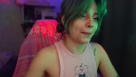 Snapshot of lola_bani_ chatting on December 1, 5:45 am lola online show from December 1, 5:45 am