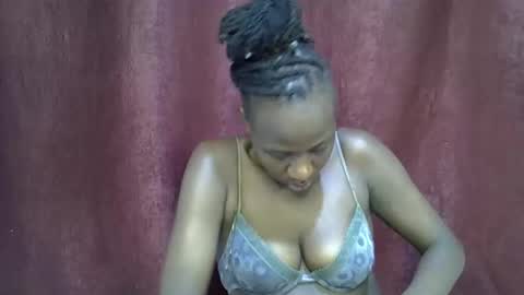 lola_beib online show from April 24, 4:04 am