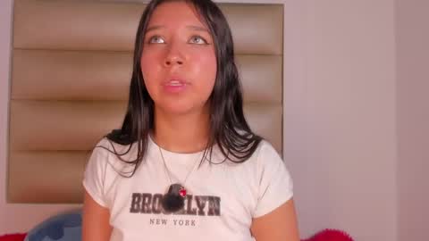 lola_js online show from April 16, 10:01 pm