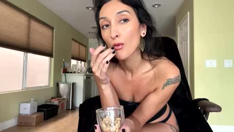 lola_la_lita online show from October 30, 5:24 pm
